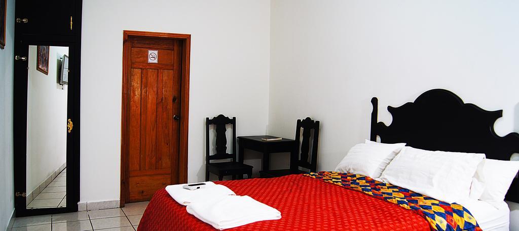 Uw Oasis Hotel ラ・セイバ 部屋 写真
